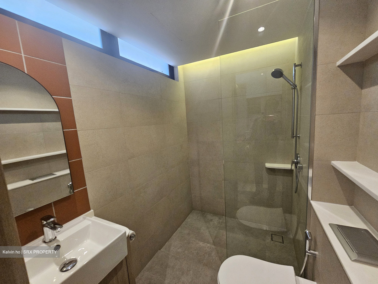 Serangoon Road (D8), Apartment #564164031